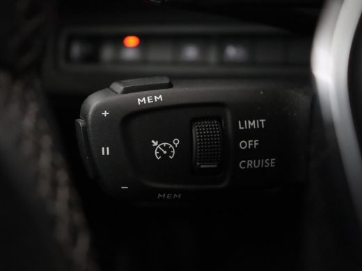 Peugeot 3008 1.6 HYbrid 225 Allure | Carplay | Camera | Half leder | Navigatie | Digital Cockpit | Parkeerhulp... ActivLease financial lease