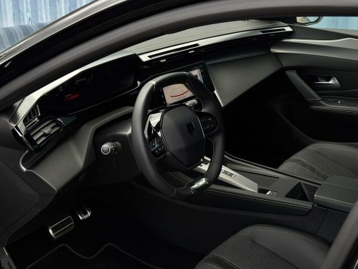 Peugeot 308 SW 136 e-DCS6 GT Automaat | 360 camera | Adeptieve cruise control | Verwarmd stuurwiel | Elektris... ActivLease financial lease