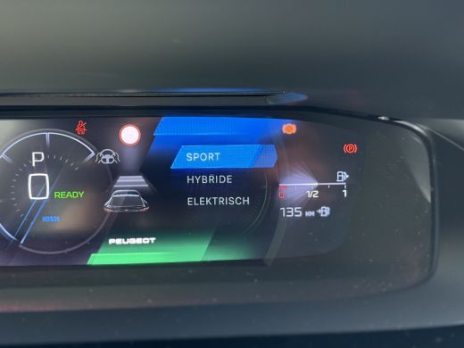 Peugeot 408 1.6 HYbrid GT 180 EAT8 Airco AUTO | Camera Achter | Alcantara bekleding | NAVI | Apple carplay/ A... ActivLease financial lease