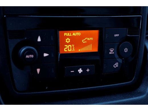 Peugeot Boxer 2.2 BlueHDi 165pk Durisotti Lowliner Bakwagen met laadklep L454cm 01-2023 ActivLease financial lease