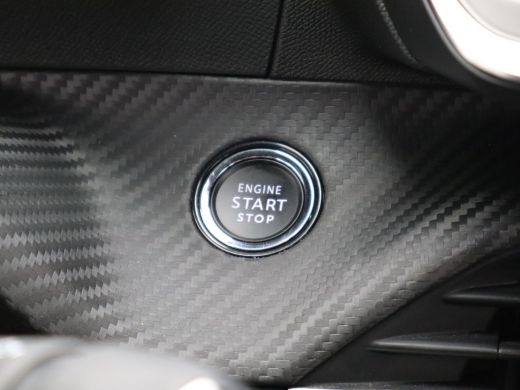 Peugeot e-2008 EV GT 54 kWh | 11 kW lader | Achteruitrijcamera | Airco (automatisch) ActivLease financial lease