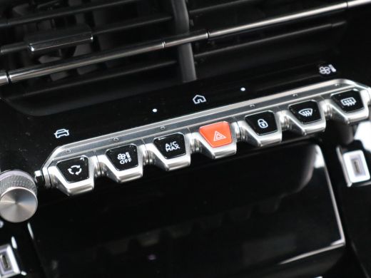 Peugeot e-2008 EV GT 54 kWh | 11 kW lader | Achteruitrijcamera | Airco (automatisch) ActivLease financial lease