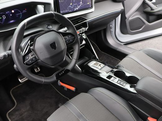 Peugeot e-2008 EV GT 54 kWh | 11 kW lader | Achteruitrijcamera | Airco (automatisch) ActivLease financial lease