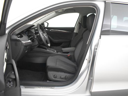 Skoda Octavia Combi 1.4 TSI iV PHEV Style 204pk | Elektrische stoelen met geheugen | Camera achter | Led koplam... ActivLease financial lease