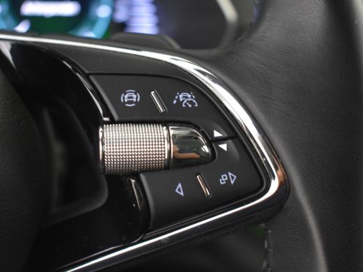 Skoda Octavia Combi 1.4 TSI iV PHEV Style 204pk | Stoelventilatie | Head up display | Dodehoekdetectie | Keyles... ActivLease financial lease