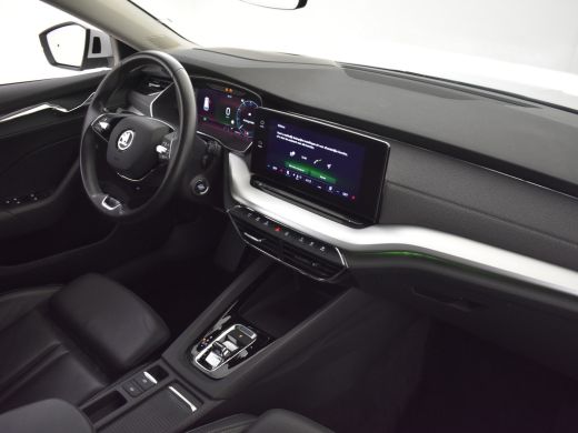Skoda Octavia Combi 1.4 TSI iV PHEV Style 204pk | Stoelventilatie | Head up display | Dodehoekdetectie | Keyles... ActivLease financial lease
