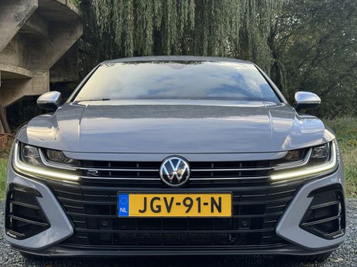 Volkswagen Arteon Shooting Brake 4Motion 2.0 TSI 320PK R-SPORT NAVI/LEDER/VIRTUAL ActivLease financial lease