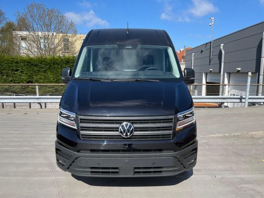 Volkswagen Crafter 35 2.0 TDI L3H3 Exclusive | BPM Vrij! | ACC | Camera achter | Navigatie | Apple CarPlay | Trekhaa... ActivLease financial lease