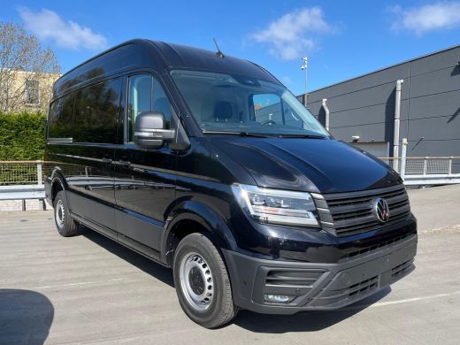 Volkswagen Crafter 35 2.0 TDI L3H3 Exclusive | BPM Vrij! | ACC | Camera achter | Navigatie | Apple CarPlay | Trekhaa... ActivLease financial lease
