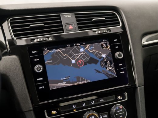 Volkswagen Golf 1.5 TSI Sportline (VIRTUAL COCKPIT, APPLE CARPLAY, GROOT NAVI, ALCANTARA, CLIMATE, SPORTSTOELEN, ... ActivLease financial lease