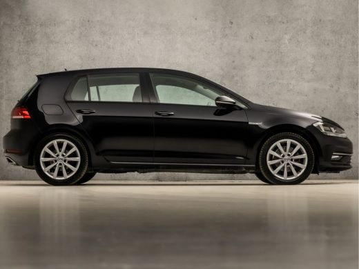 Volkswagen Golf 1.5 TSI Sportline (VIRTUAL COCKPIT, APPLE CARPLAY, GROOT NAVI, ALCANTARA, CLIMATE, SPORTSTOELEN, ... ActivLease financial lease
