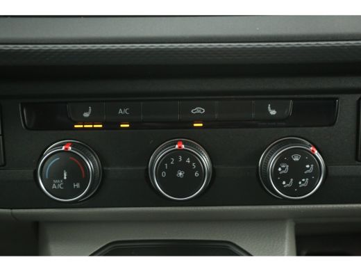 Volkswagen Transporter 2.0 TDI 150PK L2H1 | Euro6 | Aut. | Airco | 3-Zits | Adap. Cruise | Carplay | Stoelverw. | Trekh... ActivLease financial lease