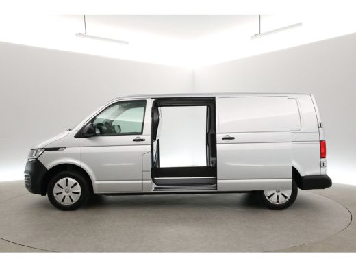 Volkswagen Transporter 2.0 TDI 150PK L2H1 | Euro6 | Aut. | Airco | 3-Zits | Adap. Cruise | Carplay | Stoelverw. | Trekh... ActivLease financial lease