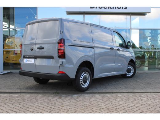 Volkswagen Transporter 2.0 TDI L1 Life | 150 pk | BPM VRIJ | Apple Carplay | Full LED | Bijrijdersbank | Achteruitrij Ca... ActivLease financial lease