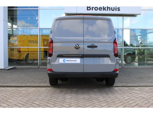 Volkswagen Transporter 2.0 TDI L1 Life | 150 pk | BPM VRIJ | Apple Carplay | Full LED | Bijrijdersbank | Achteruitrij Ca... ActivLease financial lease