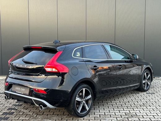 Volvo  V40 T3 Polar+ Sport | Panoramadak | Harman Kardon | Cruise control | Camera | Parkeersensoren | Stoel... ActivLease financial lease
