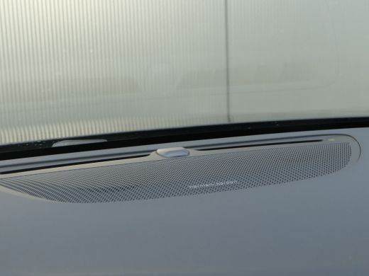 Volvo  V60 T6 Plug-in hybrid AWD Plus Dark | Trekhaak | Harman/Kardon | Verwarmbare Stoelen / Stuurwiel | 36... ActivLease financial lease