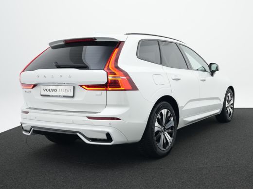 Volvo  XC60 2.0 T6 Plug-in hybrid AWD Plus Dark | Luchtvering | Panoramadak | Leder | Elek stoel | Camera ActivLease financial lease