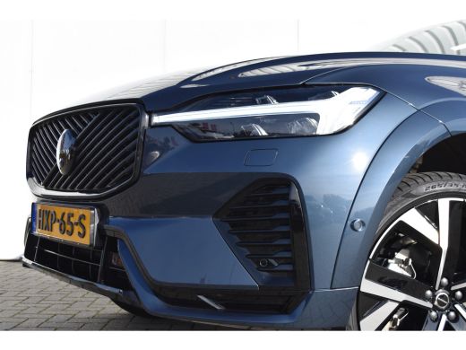 Volvo  XC60 2.0 T6 Plug-in hybrid AWD Ultra Black Edition | Nieuw Model! | B&W | Luchtvering | Panoramadak | ActivLease financial lease