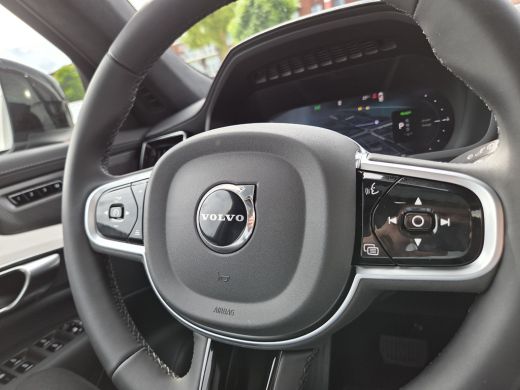 Volvo  XC90 T8 Ultra Dark | Navy Herringbone Weave  | Pano | Fiscaal &euro;99.000,-! | Crystal White! ActivLease financial lease