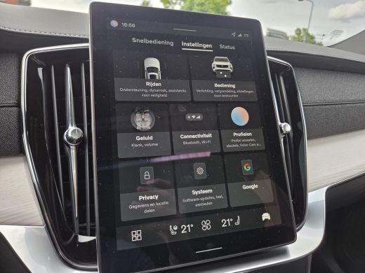 Volvo  XC90 T8 Ultra Dark | Navy Herringbone Weave  | Pano | Fiscaal &euro;99.000,-! | Crystal White! ActivLease financial lease