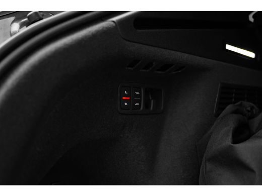 Audi Q8 60 TFSI e quattro Pro Line S Competition 462Pk | Trekhaak | Supersportstoelen incl. ventilatie & ... ActivLease financial lease
