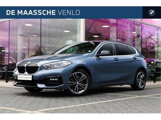 BMW 1 Serie 118i Sport Line Automaat / Sportstoelen / LED / Live Cockpit Professional / Cruise Control