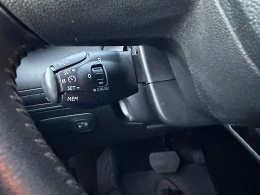 Citroën C3 Aircross 1.2 PureTech S&S Shine Automaat ActivLease financial lease