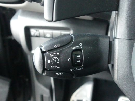 Citroën C5 Aircross 1.6 Plug-in Hybrid Shine | TREKHAAK | ADAPTIVE CRUISE | DODEHOEKDETECTIE | CAMERA | NAVI | ActivLease financial lease