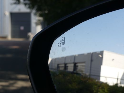 Citroën C5 Aircross 1.6 Plug-in Hybrid Shine | TREKHAAK | ADAPTIVE CRUISE | DODEHOEKDETECTIE | CAMERA | NAVI | ActivLease financial lease