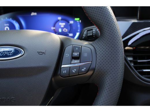 Ford Kuga 2.5 PHEV ST-LINE | PANODAK | AFN. TREKHAAK | CAMERA | NAVI | CLIMA | CRUISE | LIJN DETECTIE | LED... ActivLease financial lease