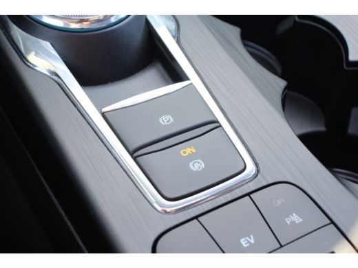 Ford Kuga 2.5 PHEV ST-LINE | PANODAK | AFN. TREKHAAK | CAMERA | NAVI | CLIMA | CRUISE | LIJN DETECTIE | LED... ActivLease financial lease