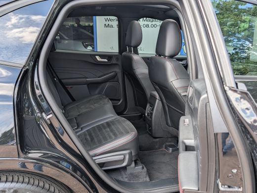 Ford Kuga 2.5 PHEV ST-Line X 225pk | Driver Assistance-, Technology- & Winter Pack | Pano | Elek. Trekhaak ActivLease financial lease