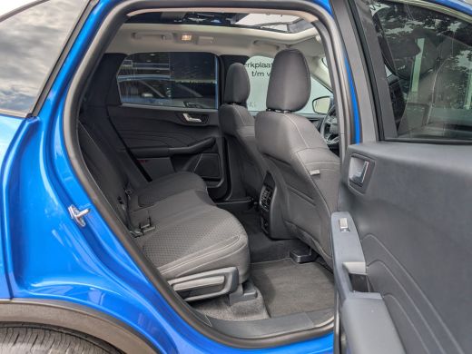 Ford Kuga 2.5 PHEV Titanium 243pk | Adap. Cruise | 18"LMV | Panoramadak | Winter Pack ActivLease financial lease