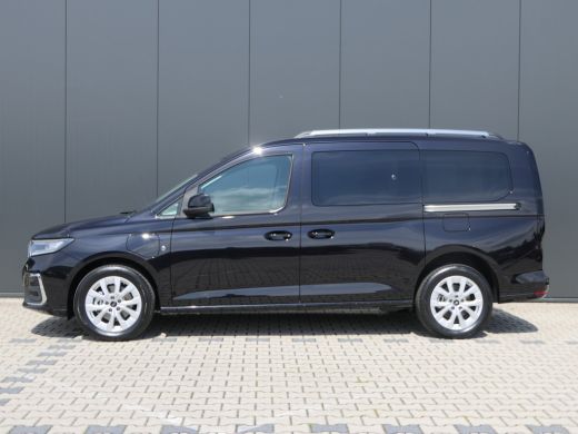 Ford Tourneo Connect 1.5 PHEV Titanium 7 Persoons | 100km Elektrisch Rijbereik | 1400kg Trekgewicht | ActivLease financial lease