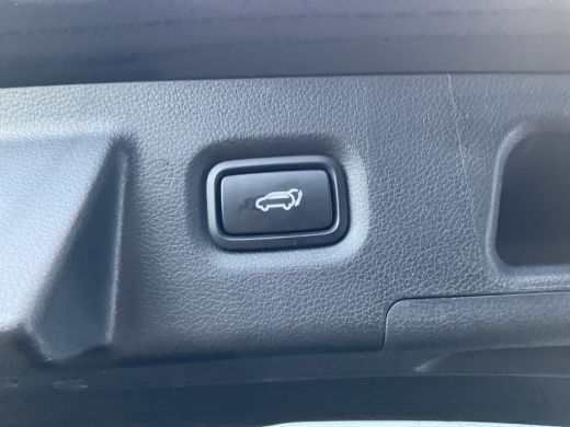 Hyundai Santa Fe 7-Pers 1.6 T-GDI HEV Premium 7p. HUD Leer Stoelkoel+verw. 360&deg; 7 Zits ActivLease financial lease