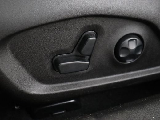 Jeep Compass 4xe 240 Plug-in Hybrid Electric S | Panoramadak | Leder | Stoelverwarming | Carplay | Camera | Na... ActivLease financial lease