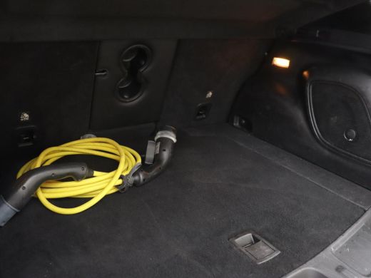 Jeep Compass 4xe 240 Plug-in Hybrid Electric S | Panoramadak | Leder | Stoelverwarming | Carplay | Camera | Na... ActivLease financial lease