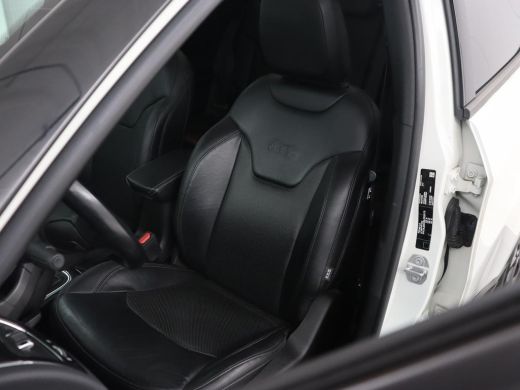 Jeep Compass 4xe 240 Plug-in Hybrid Electric S | Panoramadak | Leder | Stoelverwarming | Carplay | Camera | Na... ActivLease financial lease