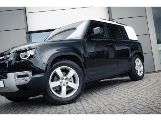 Land Rover Defender 110 D250 Hardtop Commercial | 20" County velgen | Luchtvering | 3 persoons Jumpseat | ActivLease financial lease