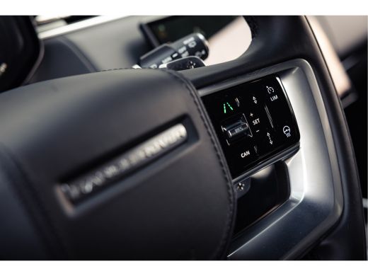 Land Rover Range Rover 3.0 P460e HSE PHEV | 23 Inch Gloss Black | Shadow Pack | El.trekhaak | Pano | Head-up | Softclos ActivLease financial lease