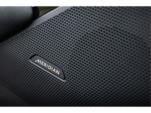 Land Rover Range Rover Velar P400e AWD Dynamic SE PHEV | Pano | Black Pack | Adaptieve Cr Control ActivLease financial lease