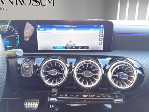 Mercedes-Benz CLA Shooting Brake 250 e Business Solution AMG Panoramadak | Sfeer | Camera | Stoelverw | 19"| Geheug... ActivLease financial lease