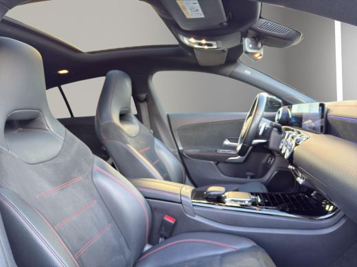 Mercedes-Benz CLA Shooting Brake 250 e Business Solution AMG Panoramadak | Sfeer | Camera | Stoelverw | 19"| Geheug... ActivLease financial lease