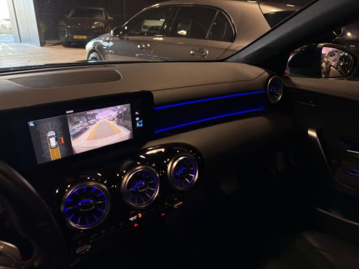 Mercedes-Benz CLA Shooting Brake 250 e Business Solution AMG Panoramadak | Sfeer | Camera | Stoelverw | 19"| Geheug... ActivLease financial lease