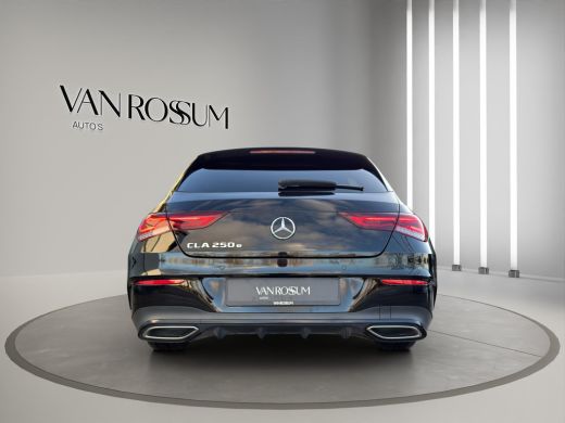 Mercedes-Benz CLA Shooting Brake 250 e Business Solution AMG Panoramadak | Sfeer | Camera | Stoelverw | 19"| Geheug... ActivLease financial lease