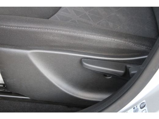 Opel KARL 1.0 ecoFLEX 120 Jaar Edition | Cruise control | Bluetooth | Elektrische ramen voor | ActivLease financial lease