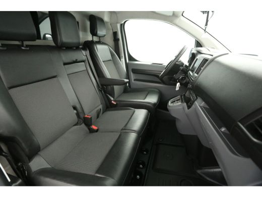 Opel Vivaro-e L2H1 Edition 75 kWh | SOH 91% | Snelladen | Airco | Camera | Cruise | Carplay | 3-Zits | Navi ActivLease financial lease