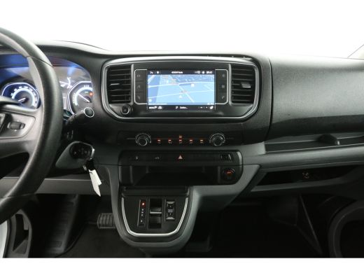 Opel Vivaro-e L2H1 Edition 75 kWh | SOH 91% | Snelladen | Airco | Camera | Cruise | Carplay | 3-Zits | Navi ActivLease financial lease