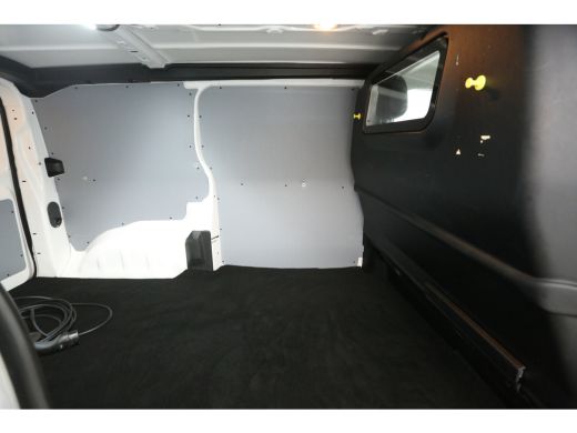 Opel Vivaro-e L2H1 Edition 75 kWh | SOH 91% | Snelladen | Airco | Camera | Cruise | Carplay | 3-Zits | Navi ActivLease financial lease